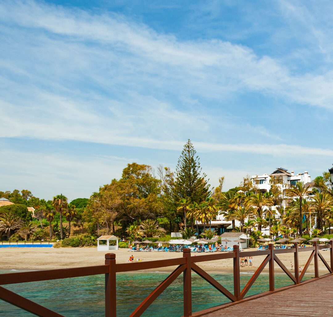 marbella property care company Færdig villa renoveret under byggeledelse i Spanien reformas marbella Americans moving to Costa del Sol reforma integral marbella