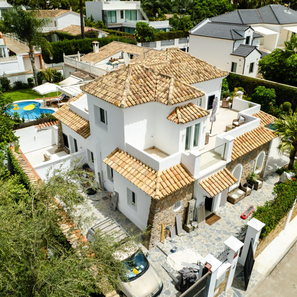 Byggeledelse på villa under renovering i Marbella