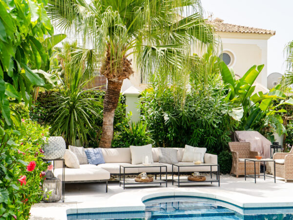 Pool area renovation services Marbella result